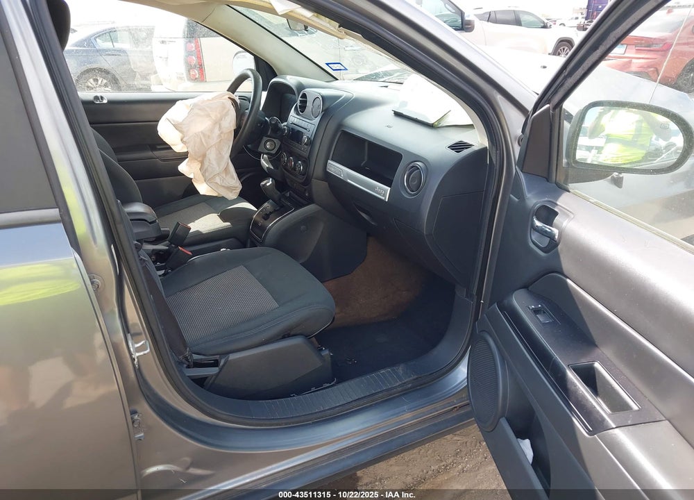 2014 JEEP COMPASS SPORT VIN: 1C4NJCBA8ED505004