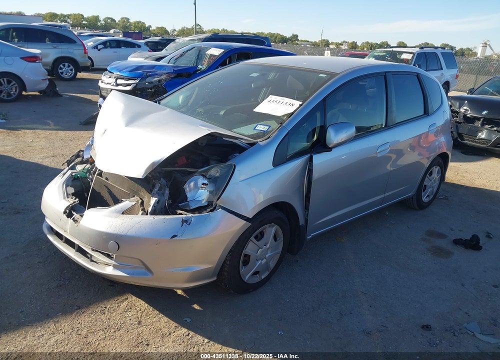 2013 HONDA FIT VIN: JHMGE8H35DC070691