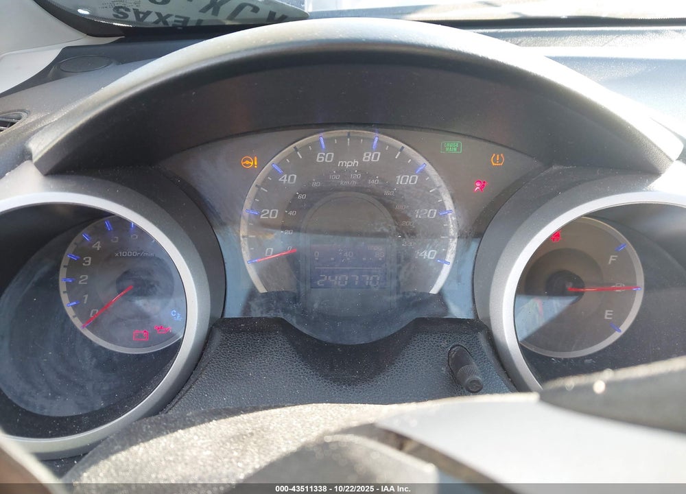 2013 HONDA FIT VIN: JHMGE8H35DC070691