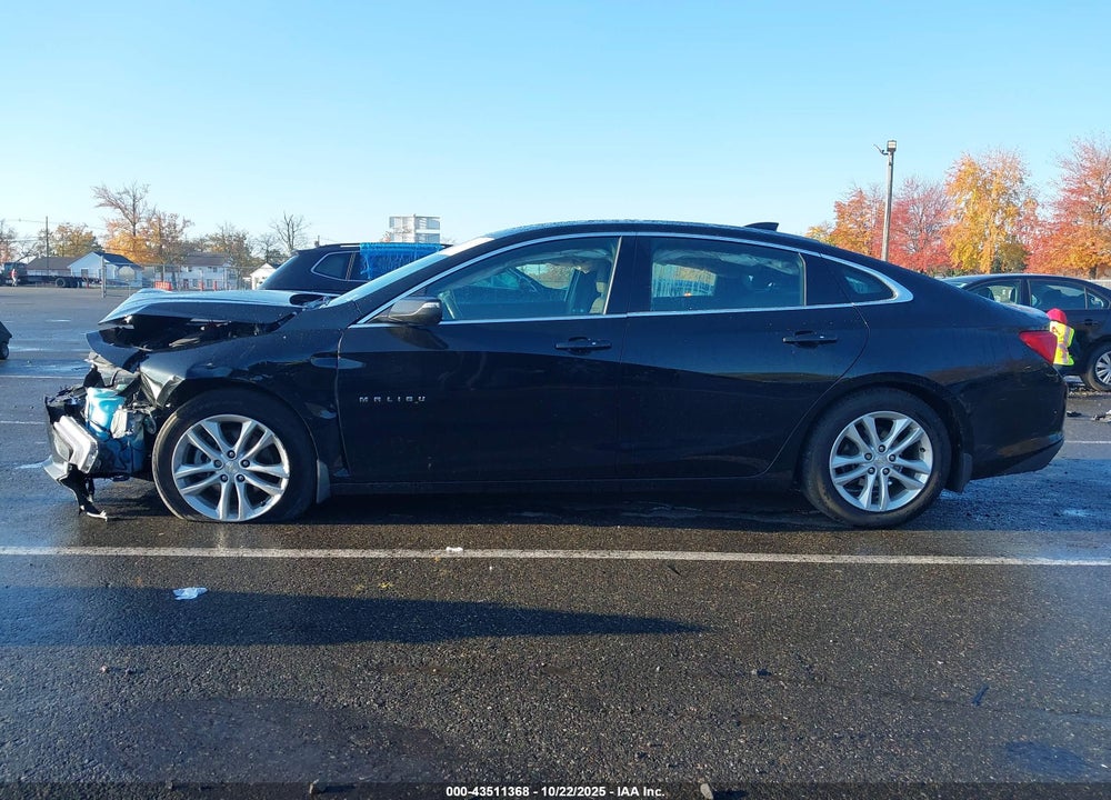 2018 CHEVROLET MALIBU LT VIN: 1G1ZD5ST5JF218006