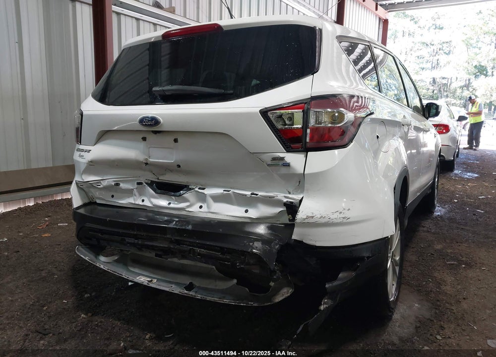 2017 FORD ESCAPE VIN: 1FMCU9GD9HUA02229
