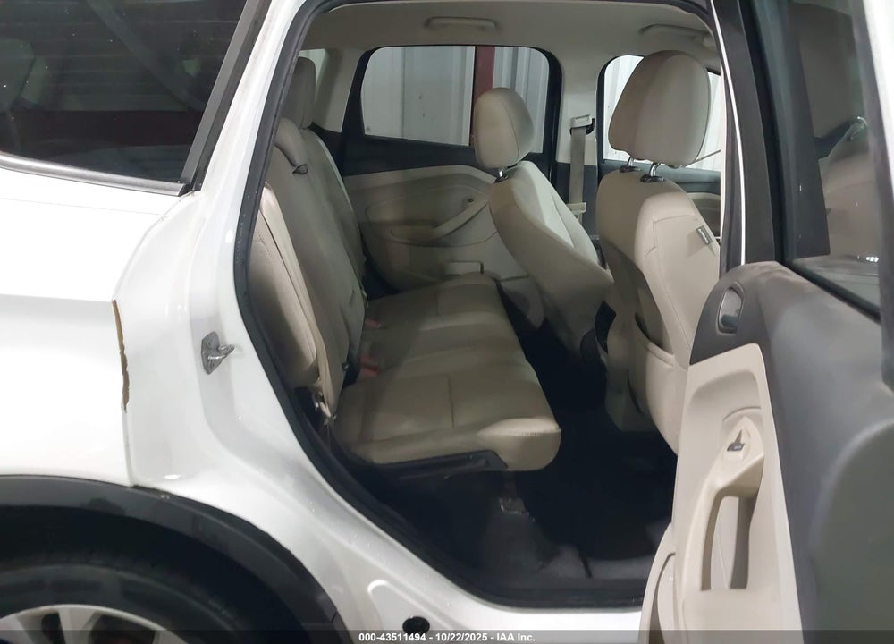 2017 FORD ESCAPE VIN: 1FMCU9GD9HUA02229