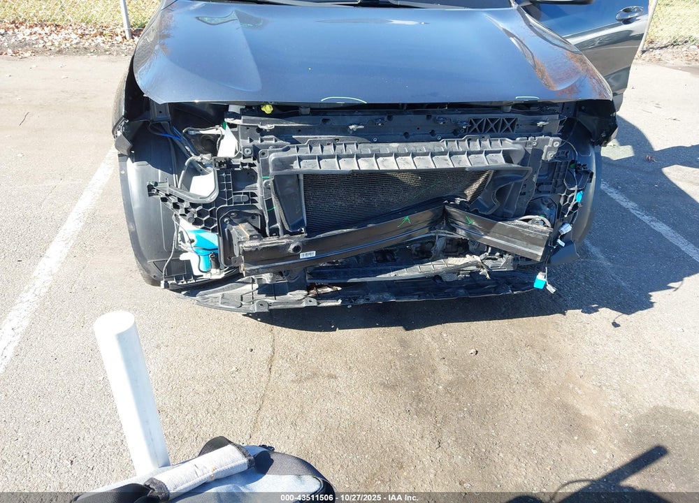 2021 KIA SELTOS EX VIN: KNDERCAA3M7158253