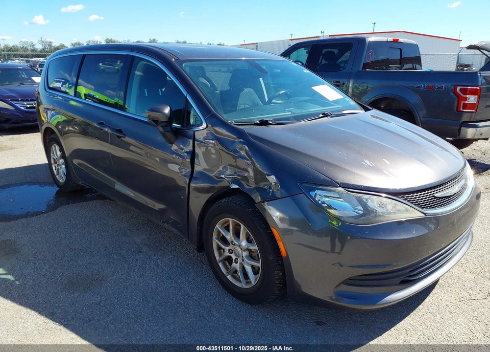 2017 CHRYSLER PACIFICA TOURING VIN: 2C4RC1DG6HR552518