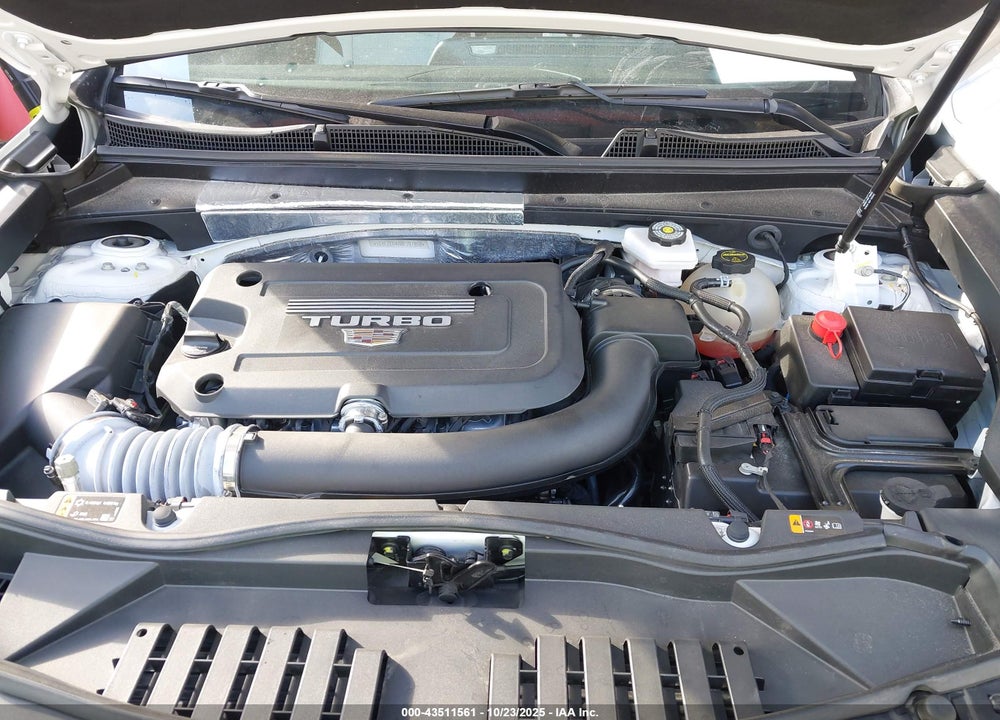 2024 CADILLAC XT4 VIN: 1GYFZER46RF197859