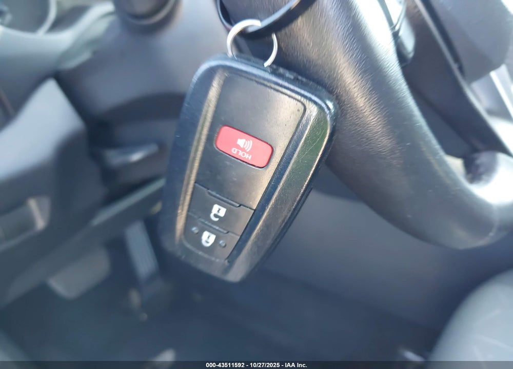 2021 TOYOTA RAV4 HYBRID XLE VIN: 2T3R6RFV9MW005275