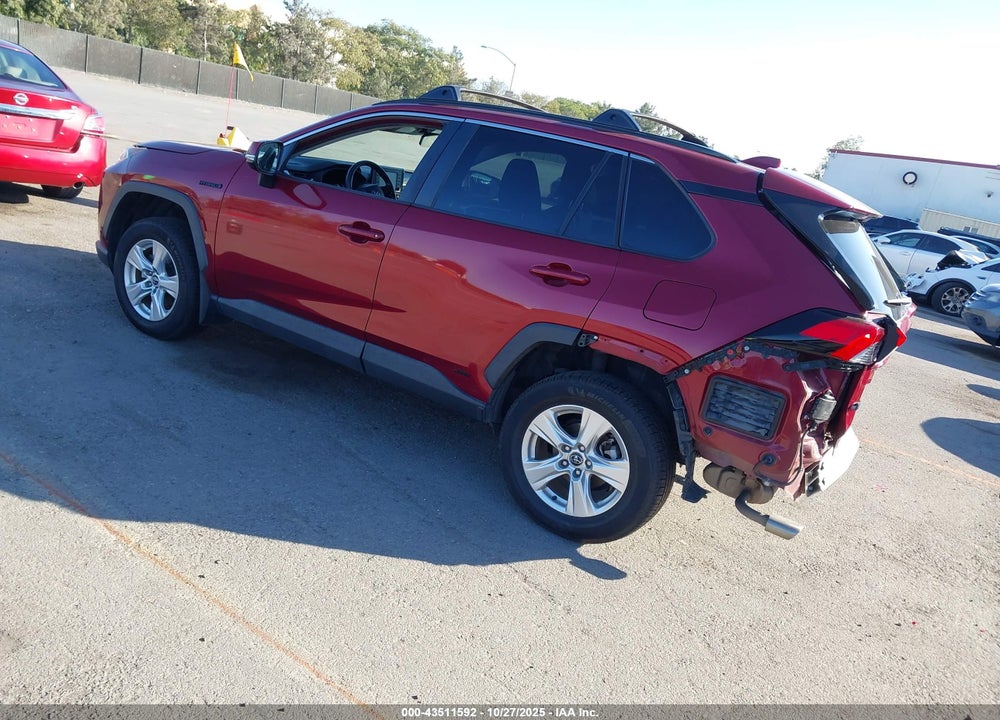 2021 TOYOTA RAV4 HYBRID XLE VIN: 2T3R6RFV9MW005275
