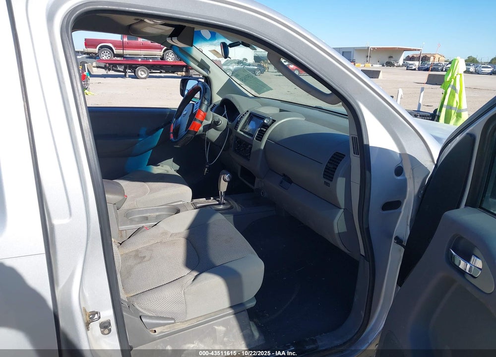 2008 NISSAN FRONTIER SE VIN: 1N6AD07U88C444171