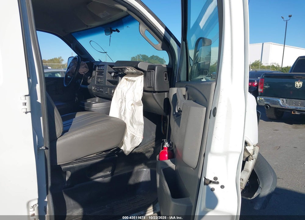 2016 CHEVROLET EXPRESS 2500 WORK VAN VIN: 1GCWGBFF7G1171555