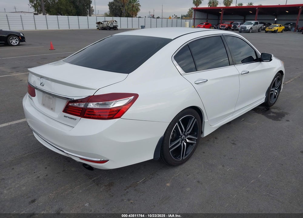 2017 HONDA ACCORD VIN: 1HGCR2F66HA001560