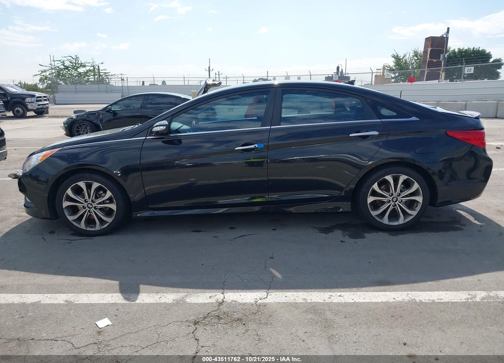 2014 HYUNDAI SONATA SE VIN: 5NPEC4AC2EH899855