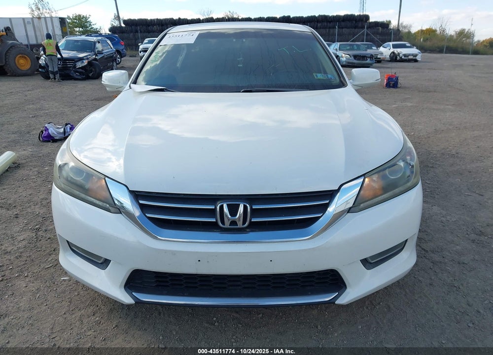 2013 HONDA ACCORD VIN: 1HGCR2F77DA044985