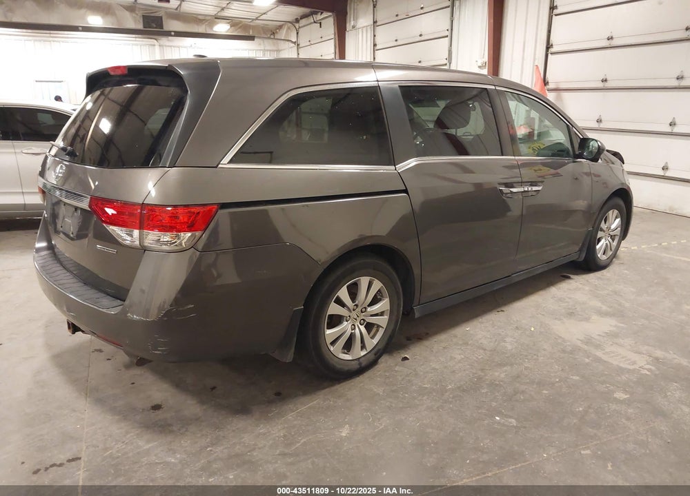 2016 HONDA ODYSSEY SE VIN: 5FNRL5H31GB155856
