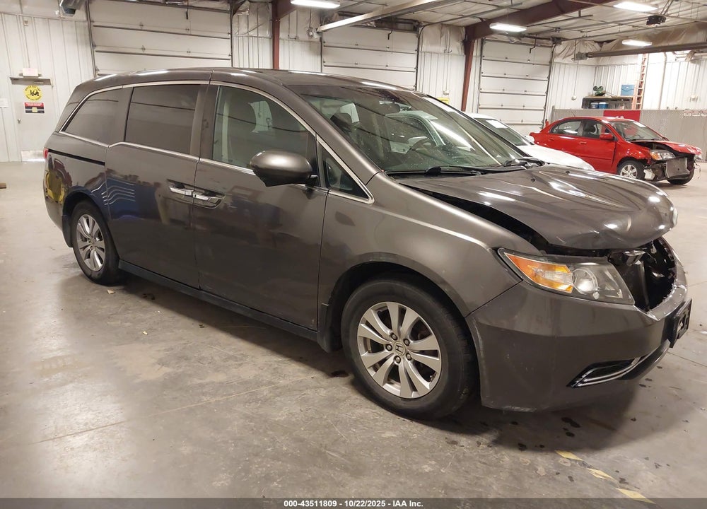 2016 HONDA ODYSSEY SE VIN: 5FNRL5H31GB155856
