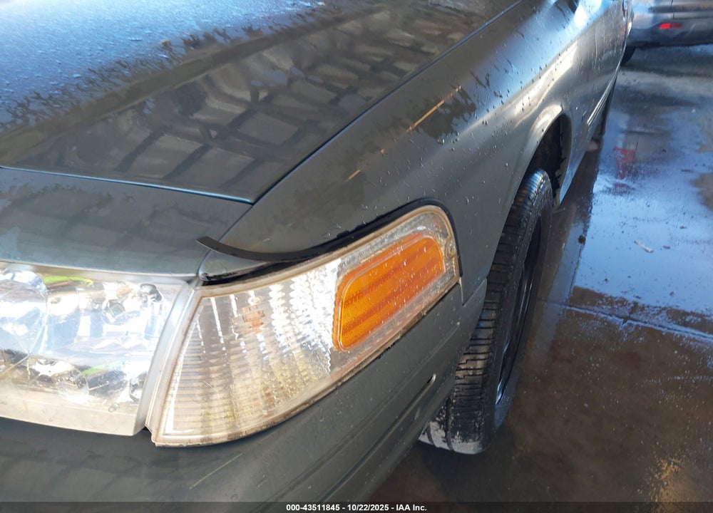 2011 FORD CROWN VICTORIA POLICE INTERCEPTOR VIN: 2FABP7BV4BX131576