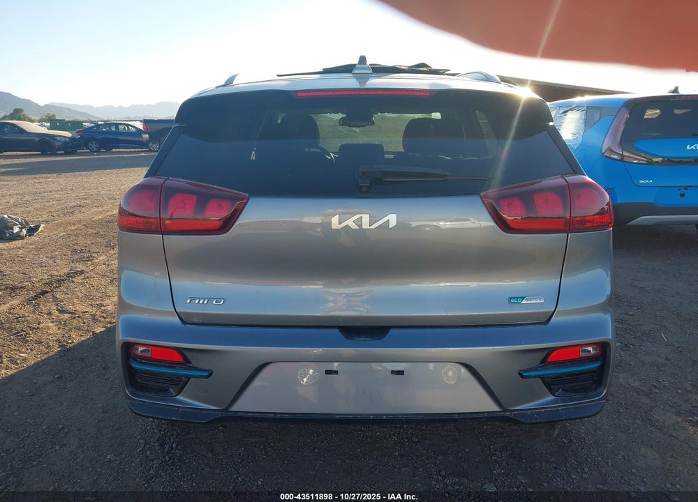 2022 KIA NIRO EV EX VIN: KNDCC3LG3N5133716