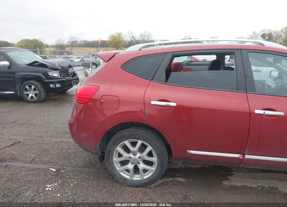 2013 NISSAN ROGUE VIN: JN8AS5MV2DW136607