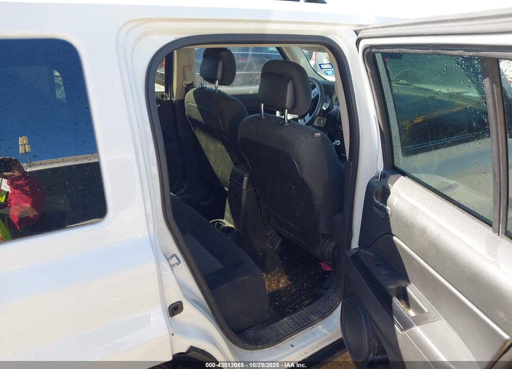 2016 JEEP PATRIOT VIN: 1C4NJPBB0GD576748