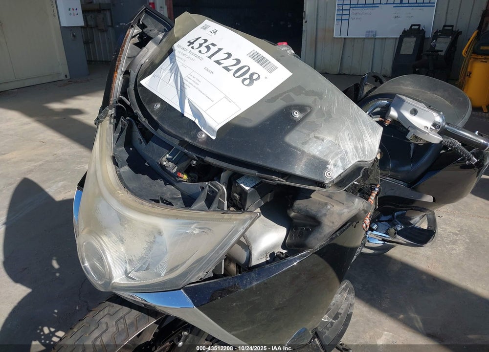 2008 VICTORY MOTORCYCLES VISION VIN: 5VPSD36D883002258
