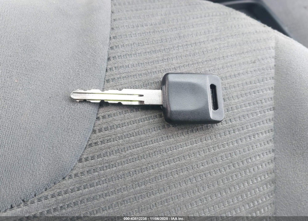 2011 NISSAN SENTRA 2.0SR VIN: 3N1AB6AP0BL667866