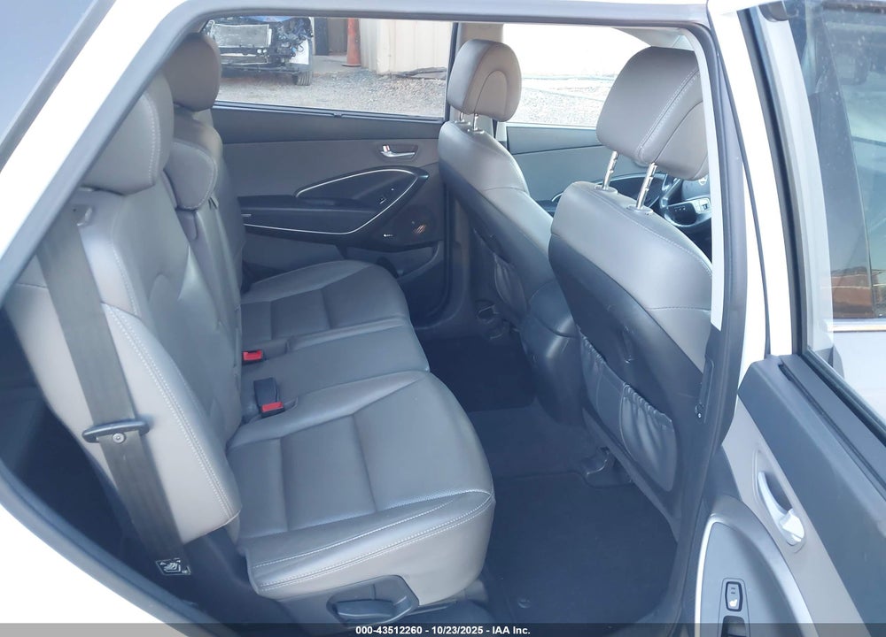 2017 HYUNDAI SANTA FE VIN: KM8SR4HF5HU243916