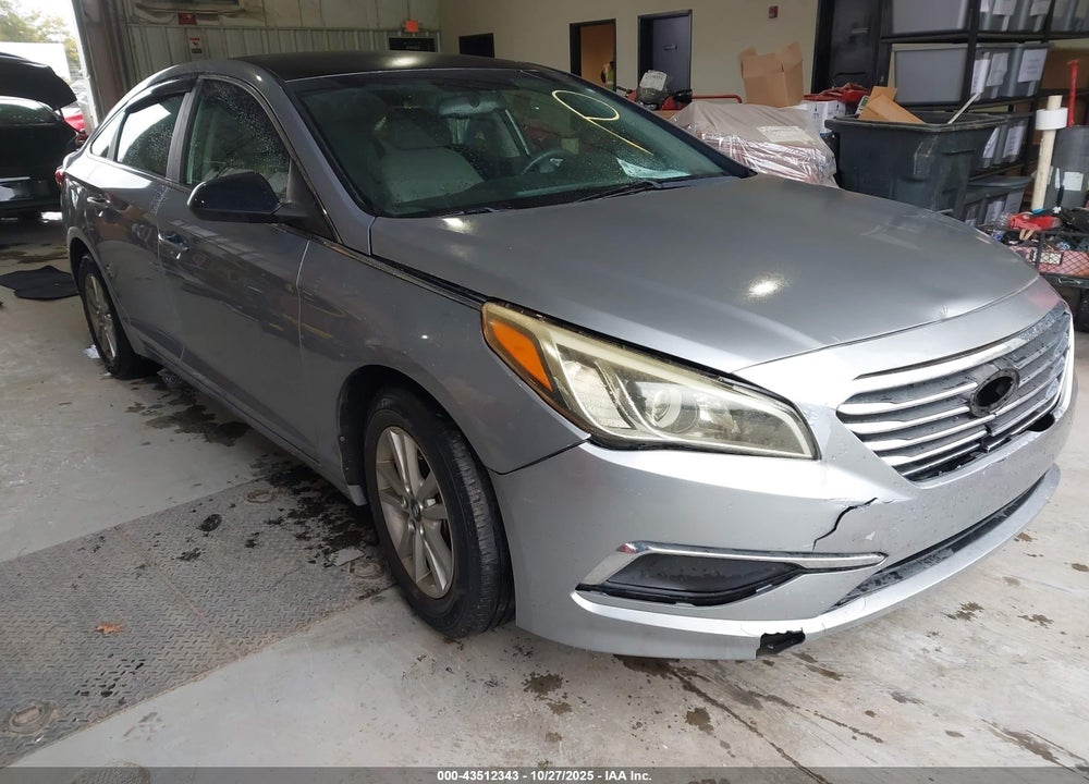 2016 HYUNDAI SONATA SE VIN: 5NPE24AF0GH337582