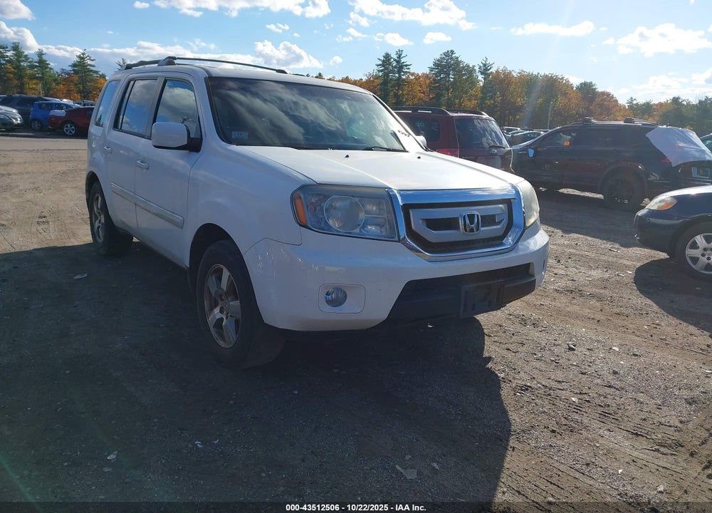 2011 HONDA PILOT EX VIN: 5FNYF4H47BB029242