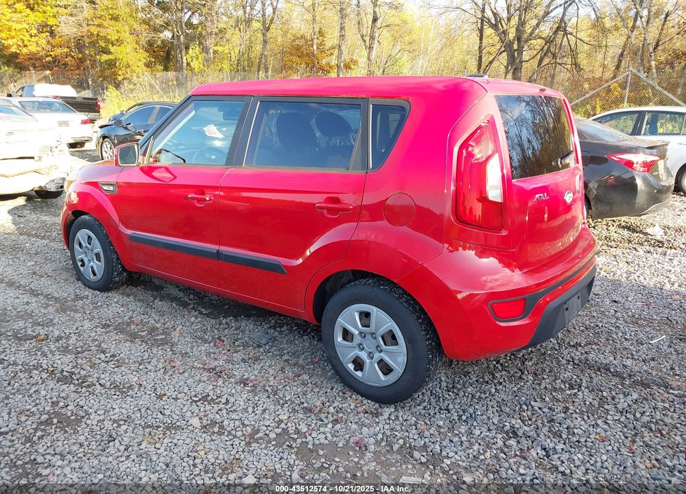 2013 KIA SOUL VIN: KNDJT2A51D7606938