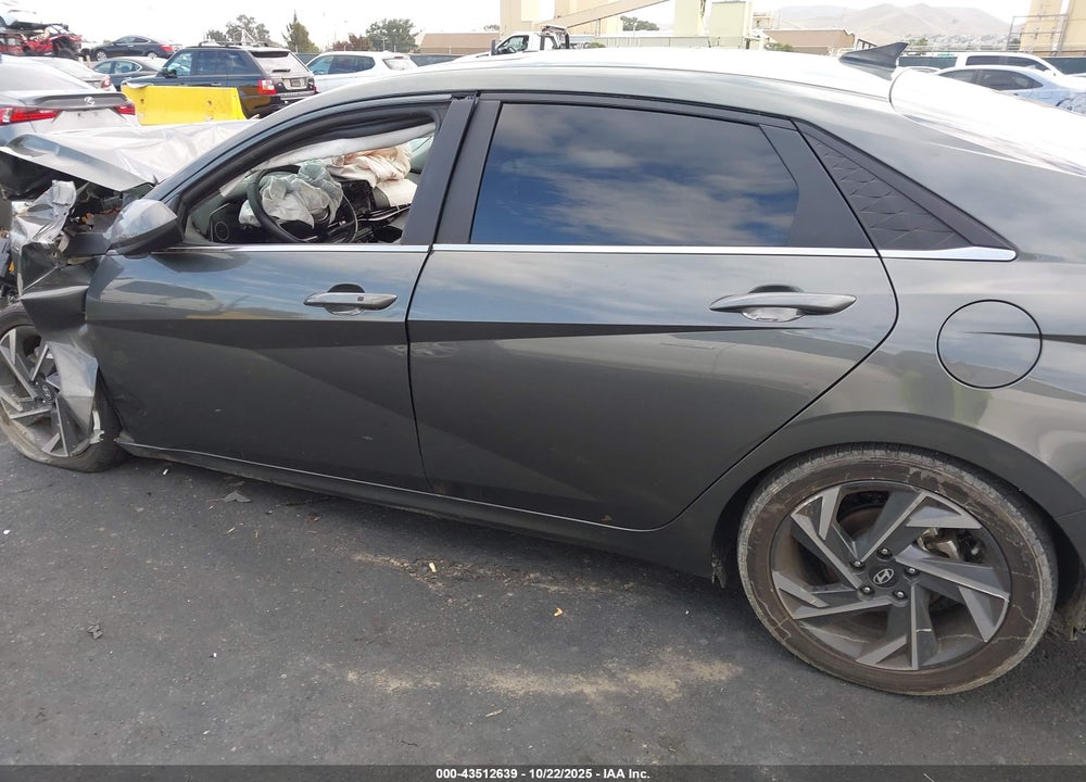 2024 HYUNDAI ELANTRA VIN: KMHLS4DGXRU793010