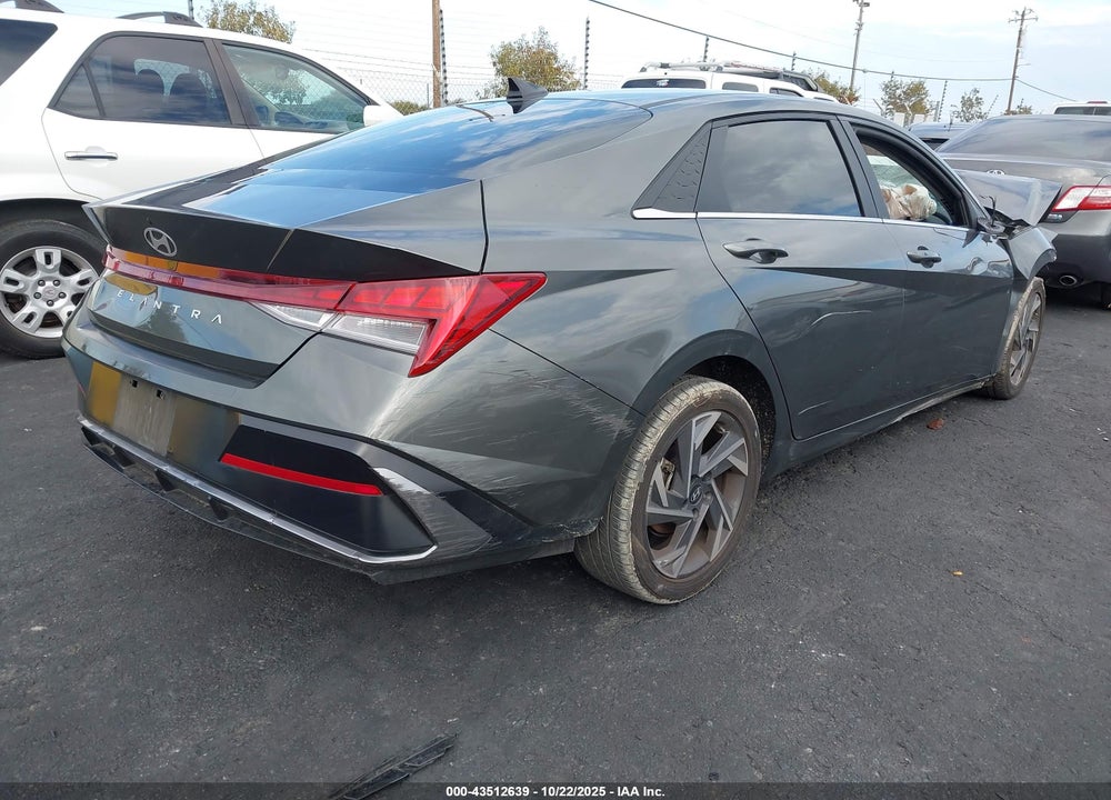 2024 HYUNDAI ELANTRA VIN: KMHLS4DGXRU793010