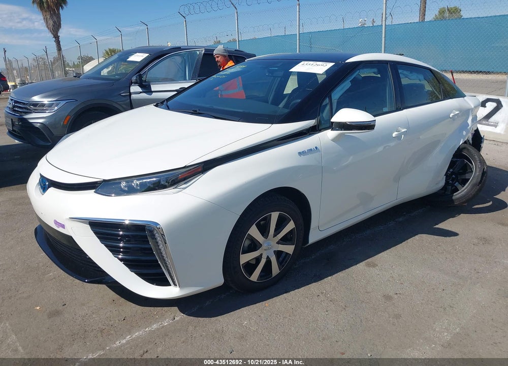 2018 TOYOTA MIRAI VIN: JTDBVRBD9JA005255