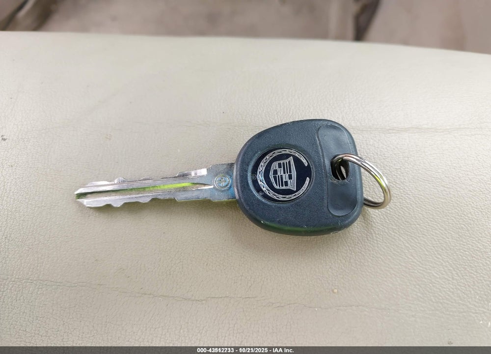 2007 CADILLAC DTS VIN: 1G6KD57Y77U232218