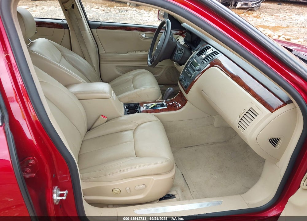 2007 CADILLAC DTS VIN: 1G6KD57Y77U232218