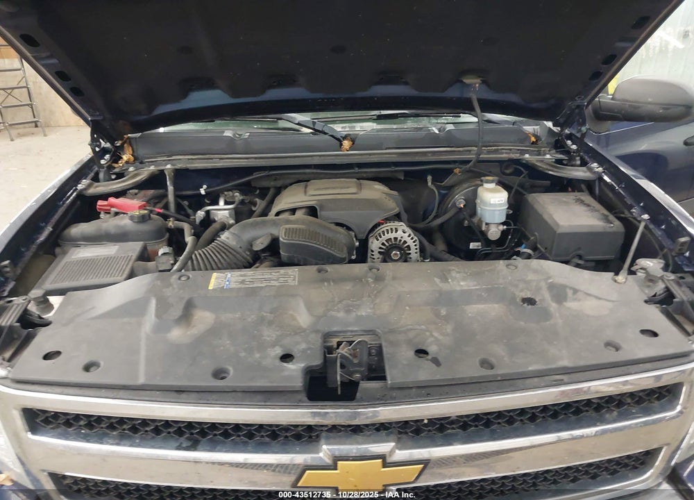 2011 CHEVROLET SILVERADO 1500 LT VIN: 1GCPKSE35BF172550