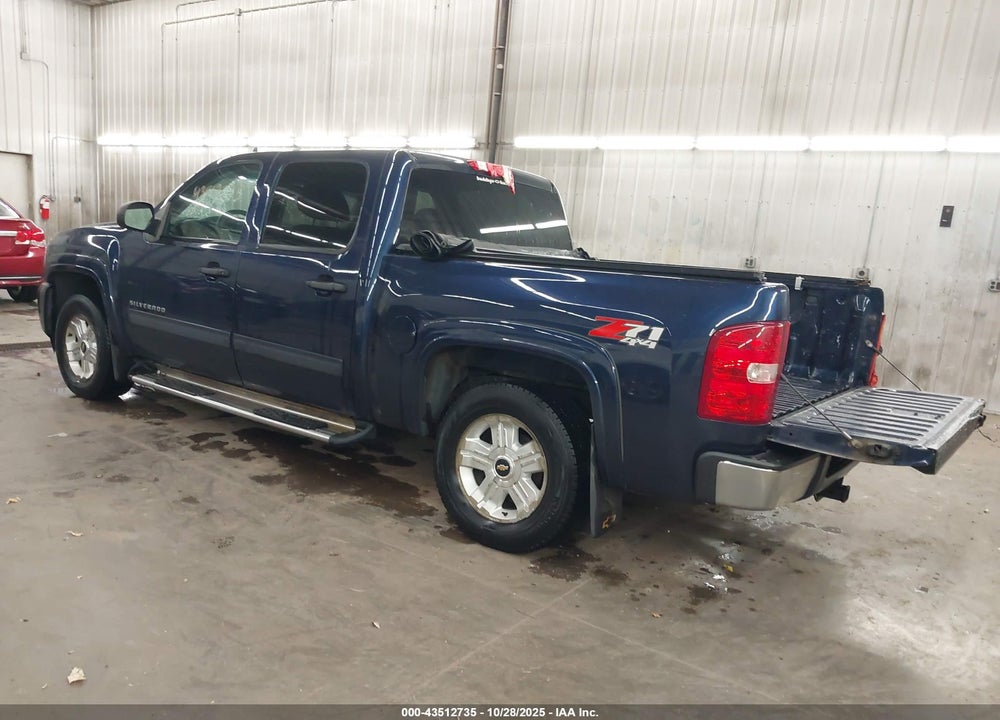 2011 CHEVROLET SILVERADO 1500 LT VIN: 1GCPKSE35BF172550