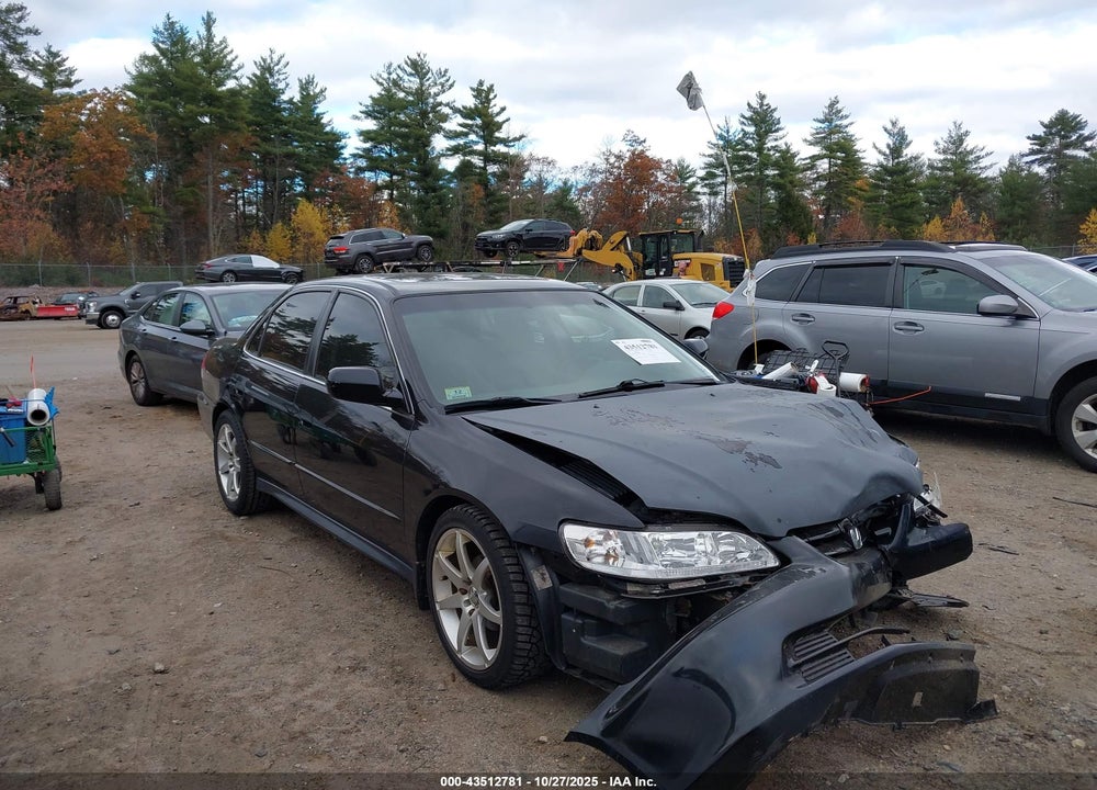 2002 HONDA ACCORD 2.3 EX/2.3 SE VIN: JHMCG668X2C008681