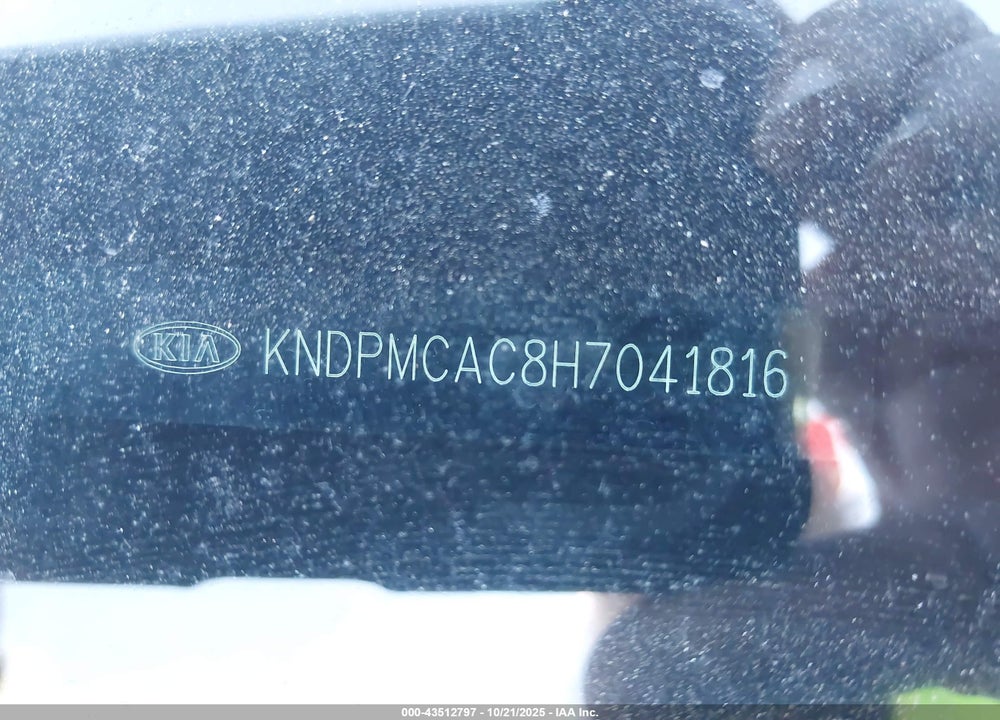 2017 KIA SPORTAGE VIN: KNDPMCAC8H7041816