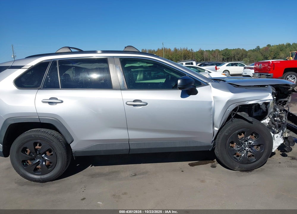 2019 TOYOTA RAV4 LE VIN: JTMH1RFV0KD003869