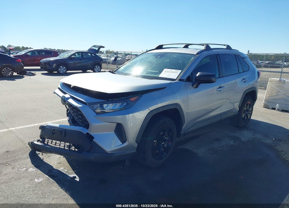 2019 TOYOTA RAV4 LE VIN: JTMH1RFV0KD003869