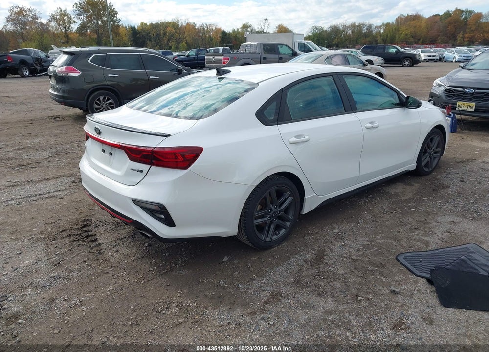 2021 KIA FORTE GT LINE VIN: 3KPF34ADXME310471