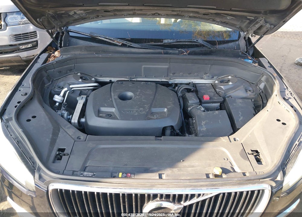 2016 VOLVO XC90 T6 MOMENTUM VIN: YV4A22PK9G1041469