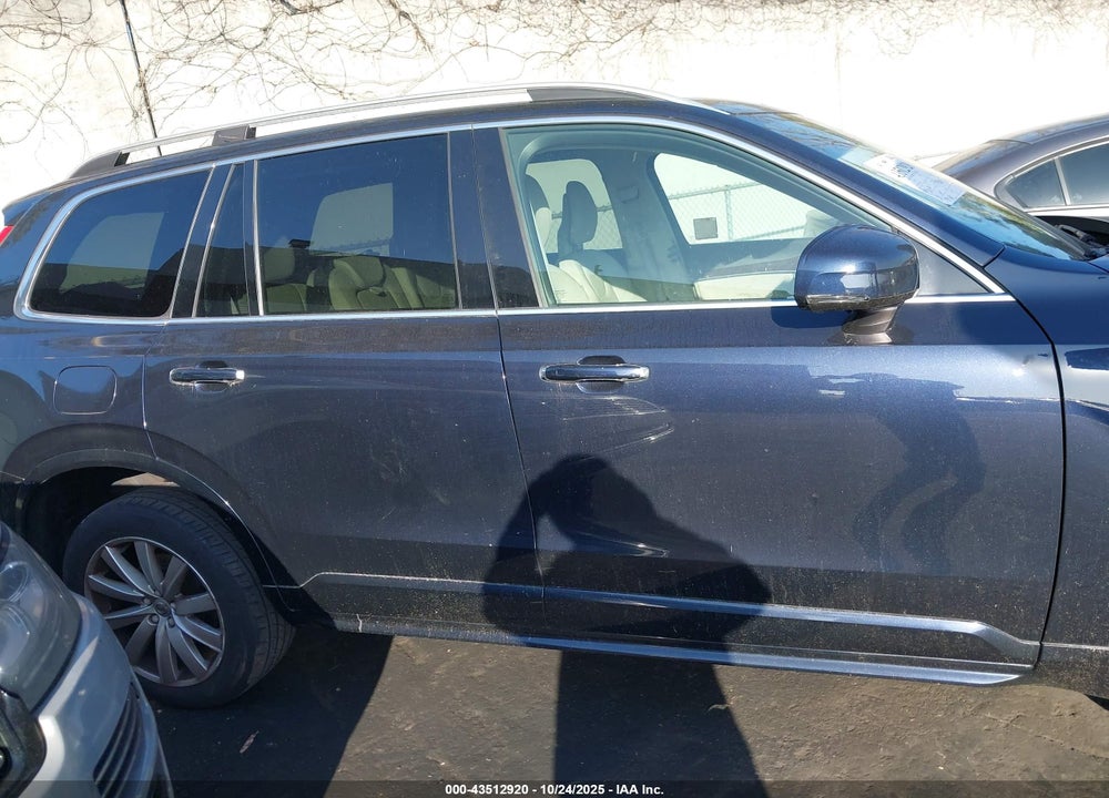 2016 VOLVO XC90 T6 MOMENTUM VIN: YV4A22PK9G1041469