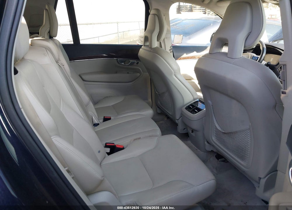 2016 VOLVO XC90 T6 MOMENTUM VIN: YV4A22PK9G1041469