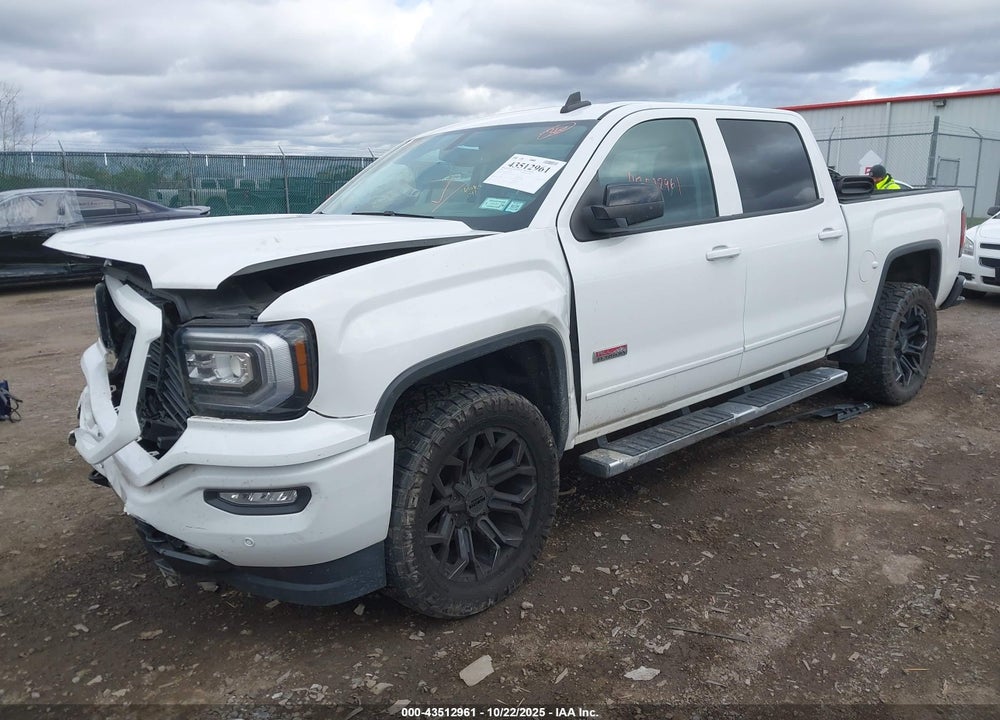 2018 GMC SIERRA 1500 SLT VIN: 3GTU2NEC4JG218158