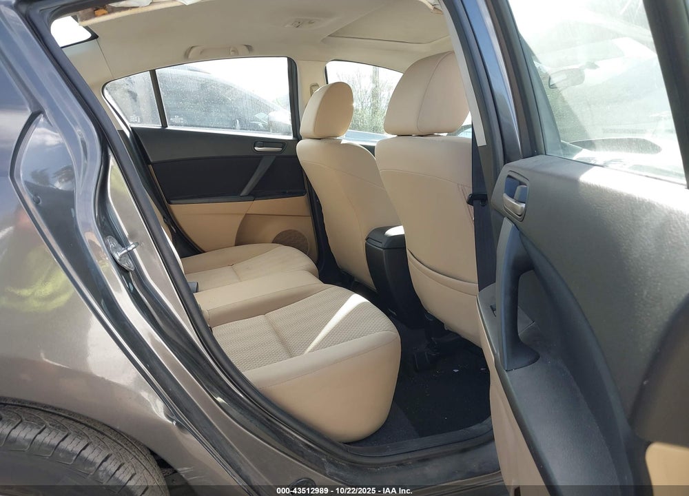 2011 MAZDA 3 I TOURING VIN: JM1BL1VG7B1480112