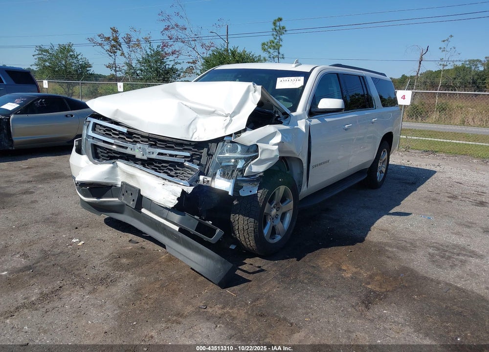 2019 CHEVROLET SUBURBAN LT VIN: 1GNSKHKC1KR348422
