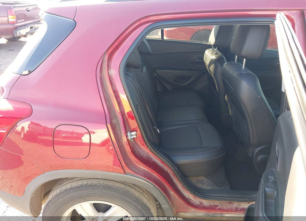 2018 CHEVROLET TRAX LT VIN: 3GNCJLSB5JL232194