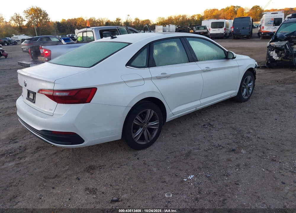 2024 VOLKSWAGEN JETTA 1.5T SE VIN: 3VW7M7BU2RM090111