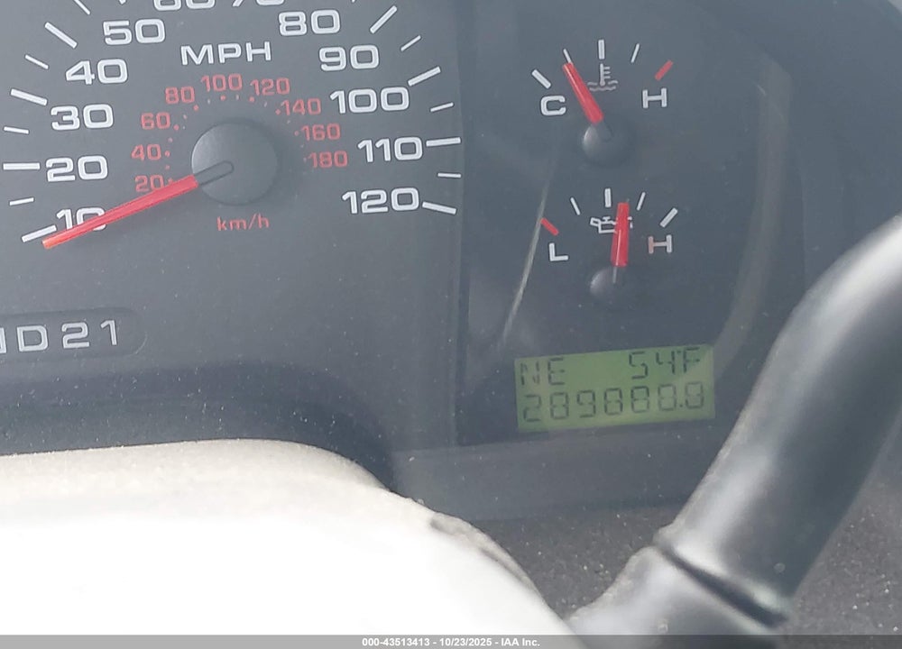 2005 FORD F-150 VIN: 1FTPW12515FB74112