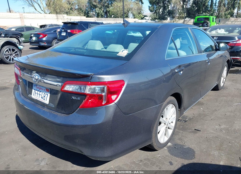 2014 TOYOTA CAMRY XLE V6 VIN: 4T1BK1FK5EU543499